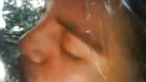 යටහත් පහත් ලේකම් ඇගේ ලොක්කා විසින් දඬුවම්