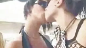 MyFamilyPies: Kyler Quinn, Ashley Wolf සහ Sia Lust සමඟ PornHD හි පළමු පවුල